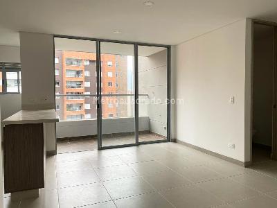 Apartamento de 3 alcobas en arriendo en Envigado, Envigado, 96 m² · foto 4 de 17