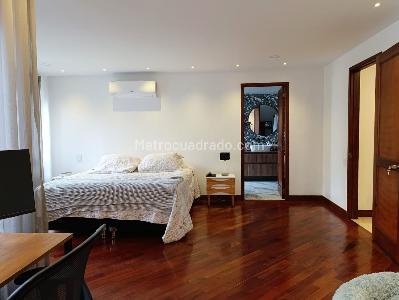Apartamento de 2 alcobas en venta en El Poblado, Medellín, 183 m² · foto 12 de 20