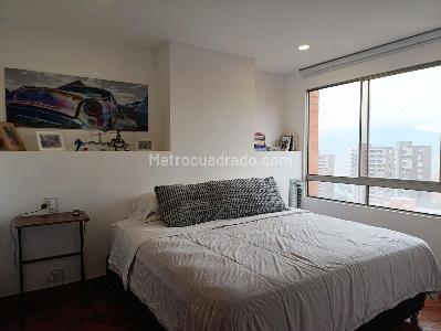 Apartamento de 2 alcobas en venta en El Poblado, Medellín, 183 m² · foto 15 de 20