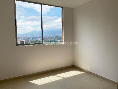 Apartamento de 2 alcobas en arriendo en La Aguacatala, Medellín, 70 m² · foto 12 de 14