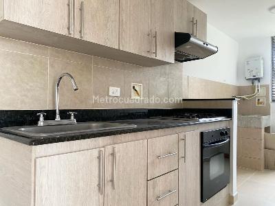 Apartamento de 2 alcobas en arriendo en La Aguacatala, Medellín, 70 m² · foto 5 de 14