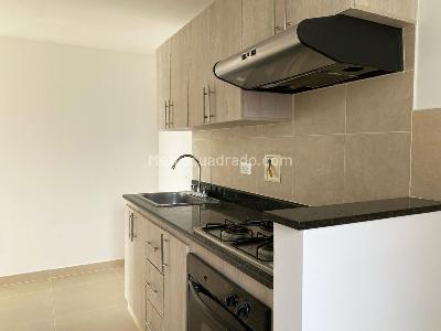 Apartamento de 2 alcobas en arriendo en La Aguacatala, Medellín, 70 m² · foto 6 de 14