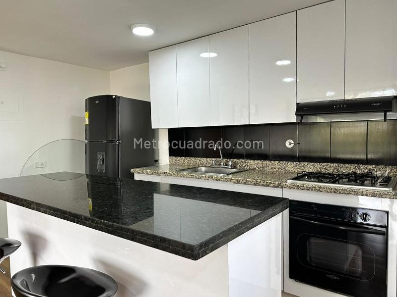 Furnished 3BR Apartment with Gym in El Poblado - 6