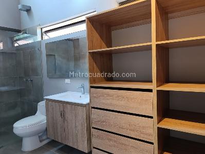 Casa en arriendo en El Poblado, Medellín · foto 17 de 19