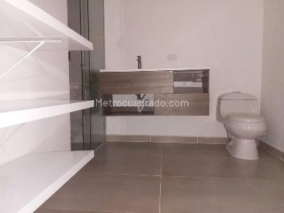 Apartamento de 3 alcobas en venta en El Poblado, Medellín, 175 m² · foto 15 de 16