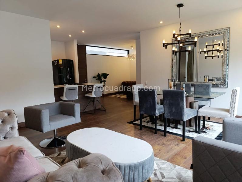 Apartamento Amoblado de 2 Alcobas en El Poblado - 2