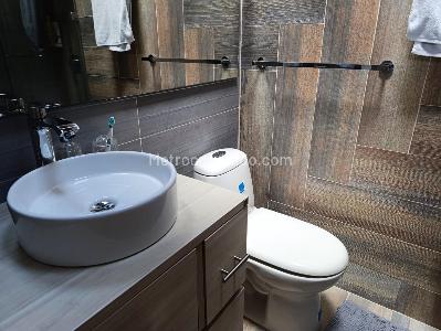 Casa de 3 alcobas en venta en El Poblado, Medellín, 325 m² · foto 18 de 20