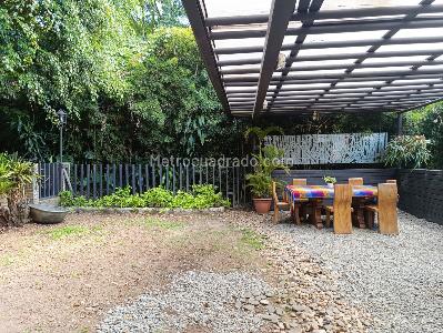 Casa de 3 alcobas en venta en El Poblado, Medellín, 325 m² · foto 19 de 20