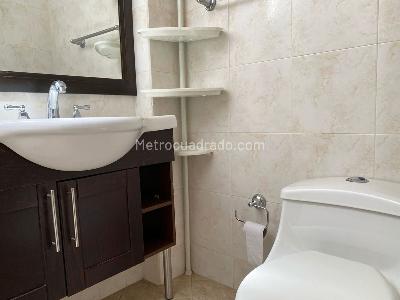 Casa de 3 alcobas en venta en Envigado, Envigado, 200 m² · foto 17 de 19