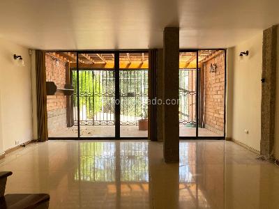 Casa de 3 alcobas en venta en Envigado, Envigado, 200 m² · foto 6 de 19