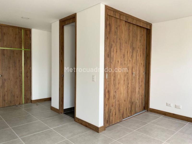 Apto Encantador de 1 Alcoba en El Poblado - 5