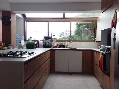 Casa de 5 alcobas en venta en Envigado, Envigado, 247 m² · foto 5 de 18