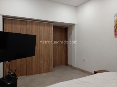 Casa de 5 alcobas en venta en Envigado, Envigado, 247 m² · foto 9 de 18