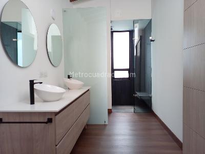 Casa de 3 alcobas en venta en Envigado, Envigado, 309 m² · foto 18 de 20