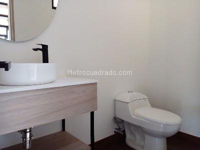 Casa de 3 alcobas en venta en Envigado, Envigado, 309 m² · foto 19 de 20