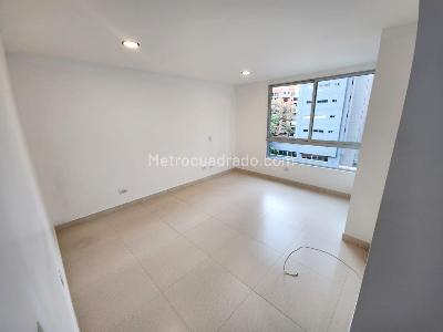 Apartamento de 2 alcobas en arriendo en El Poblado, Medellín, 105 m² · foto 8 de 10