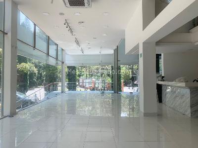 Office for rent in EL POBLADO, Medellín