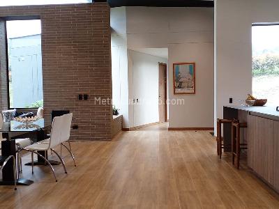 Casa de 3 alcobas en venta en Envigado, Envigado, 260 m² · foto 12 de 20