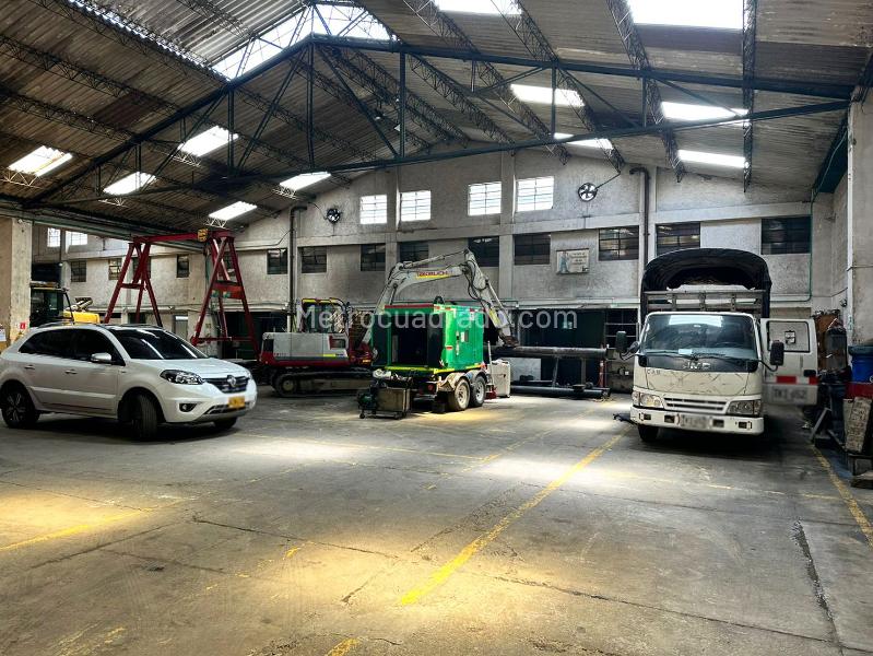 Bodega en Arriendo, LA CANDELARIA, Medellín - Vista 3