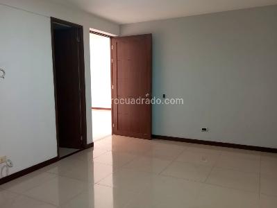 Apartamento en venta en El Poblado, Medellín · foto 11 de 19