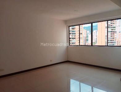 Apartamento en venta en El Poblado, Medellín · foto 12 de 19
