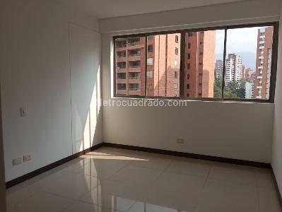 Apartamento en venta en El Poblado, Medellín · foto 14 de 19