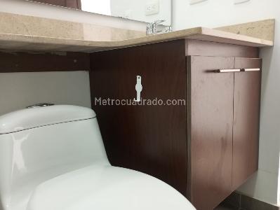 Apartamento en venta en El Poblado, Medellín · foto 17 de 19