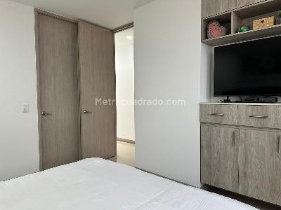 Apartamento de 4 alcobas en venta en El Poblado, Medellín, 225 m² · foto 12 de 19