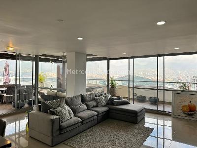 Apartamento de 4 alcobas en venta en El Poblado, Medellín, 225 m² · foto 3 de 19