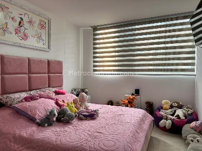 Apartamento de 4 alcobas en venta en El Poblado, Medellín, 225 m² · foto 8 de 19