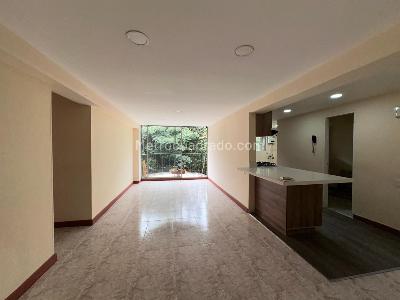 Apartamento de 3 alcobas en venta en El Poblado, Medellín, 98 m² · foto 3 de 17