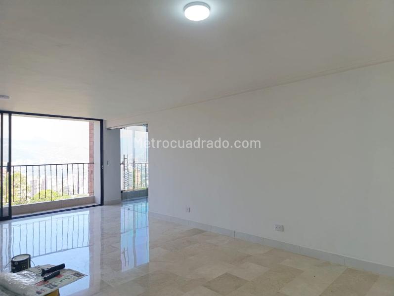 3BR Apartment in EL POBLADO (140 m²)