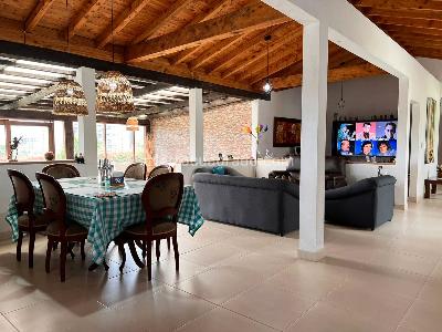 Casa de 4 alcobas en venta en Rionegro, Rionegro, 430 m² · foto 3 de 20