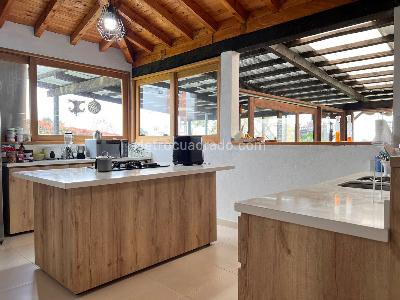 Casa de 4 alcobas en venta en Rionegro, Rionegro, 430 m² · foto 4 de 20