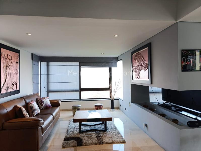 Apartamento Estiloso de 3 Alcobas en Dos Niveles en El Tesoro - 9