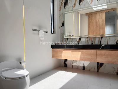 Casa de 4 alcobas en venta en Rionegro, Rionegro, 570 m² · foto 14 de 18