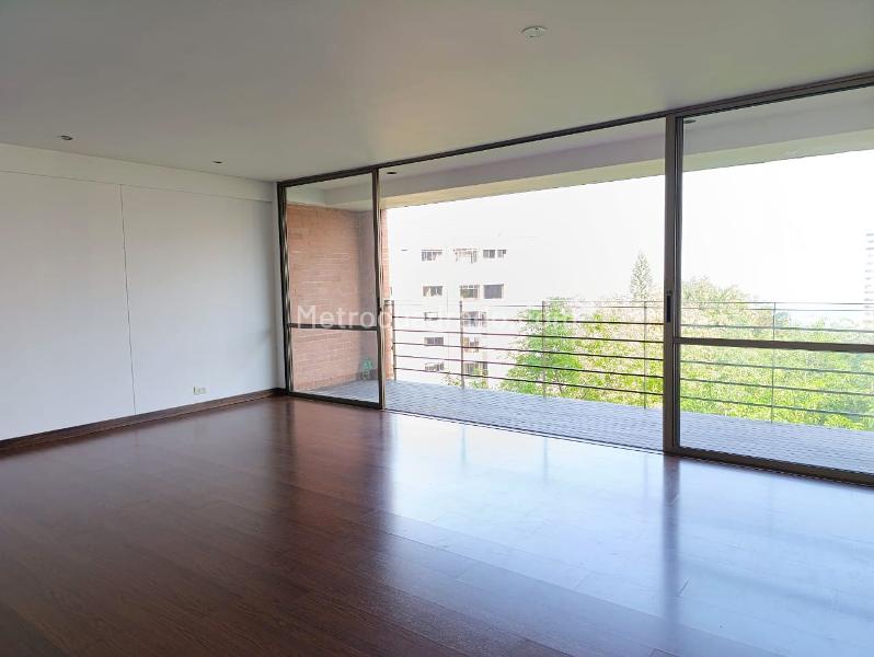 Charming 2BR Apartment in El Poblado