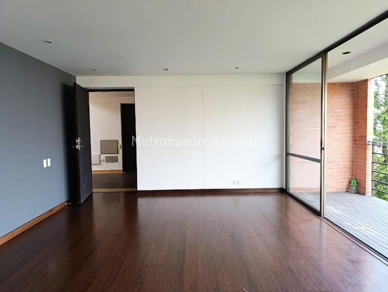 Charming 2BR Apartment in El Poblado - 2