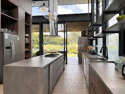 Casa de 5 alcobas en venta en Rionegro, Rionegro, 595 m² · foto 5 de 20