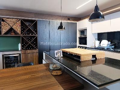 Apartamento de 2 alcobas en arriendo en El Poblado, Medellín, 127 m² · foto 9 de 19