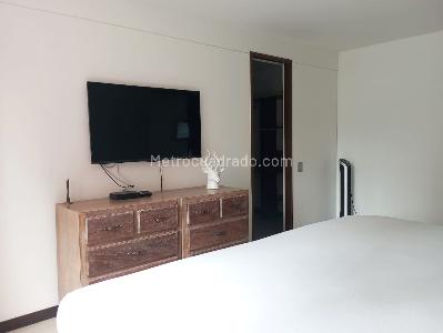 Apartamento de 3 alcobas en arriendo en El Poblado, Medellín, 160 m² · foto 11 de 17