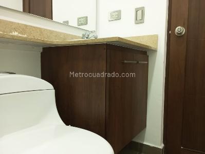 Apartamento de 3 alcobas en arriendo en El Poblado, Medellín, 160 m² · foto 15 de 17