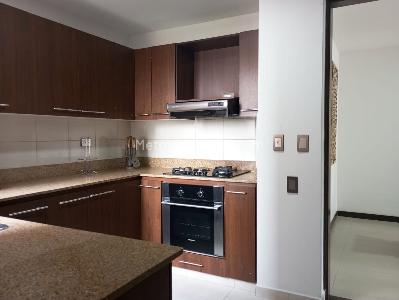Apartamento de 3 alcobas en arriendo en El Poblado, Medellín, 160 m² · foto 5 de 17