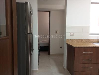 Apartamento de 3 alcobas en arriendo en El Poblado, Medellín, 160 m² · foto 7 de 17