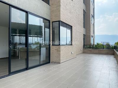 Apartamento de 2 alcobas en arriendo en El Poblado, Medellín, 112 m² · foto 17 de 18