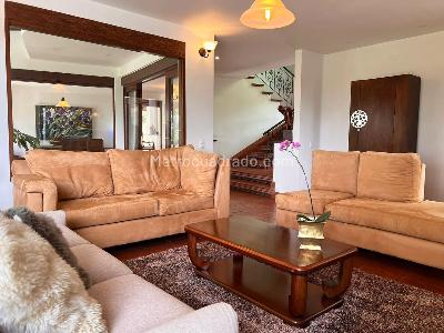 Casa de 4 alcobas en venta en Rionegro, Rionegro, 380 m² · foto 2 de 19