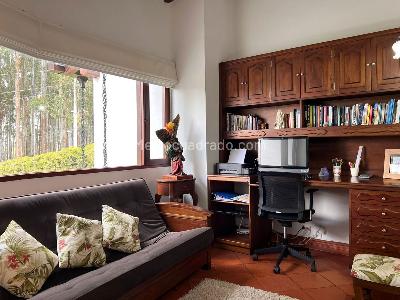 Casa de 4 alcobas en venta en Rionegro, Rionegro, 380 m² · foto 6 de 19