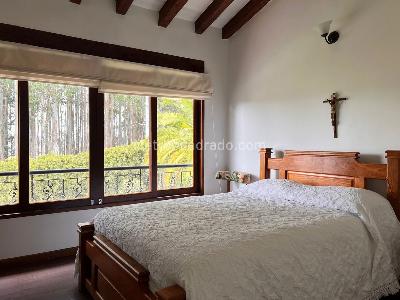 Casa de 4 alcobas en venta en Rionegro, Rionegro, 380 m² · foto 9 de 19