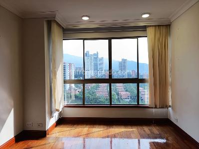 Apartamento en venta en El Poblado, Medellín · foto 11 de 20