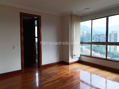 Apartamento en venta en El Poblado, Medellín · foto 12 de 20